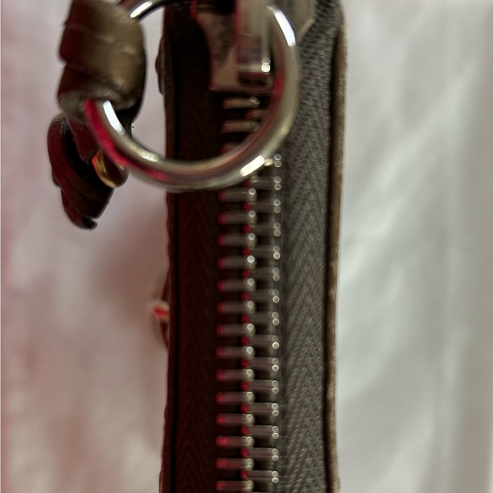 Chloe Zip Around Wallet - Picture 10 of 14